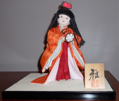 Bonecas originais do Japão