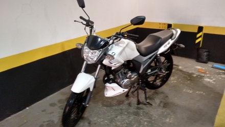 moto dafra modelo riva 150 branca  - São Caetano do Sul