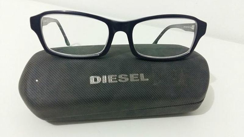 Armacao de oculos diesel a venda em Jundiaí