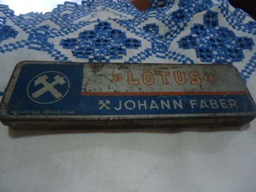 Lata Estojo Johann Faber Lotus