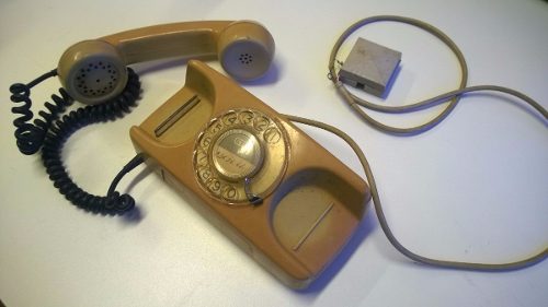 Telefone Antigo De Disco (tijolinho) Anos 70 - Frete Grátis