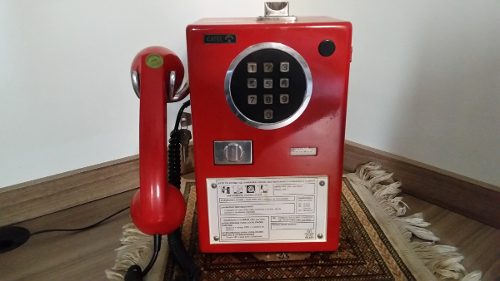 Telefone Orelhão Antigo