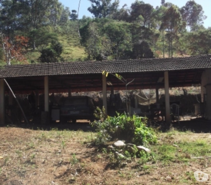 Sitio com 3,1 hectares em Camanducaia-MG