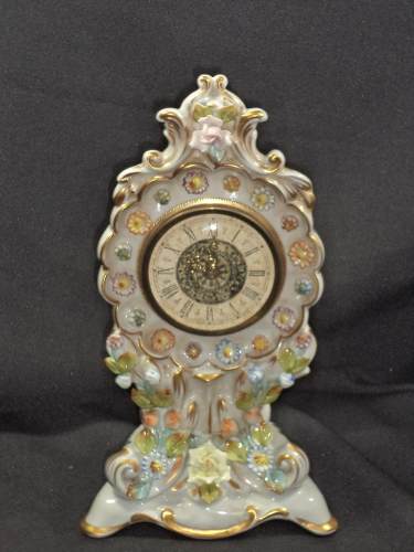 Relógio De Porcelana Capodimonte - Máquina Alemã - 23 Cm