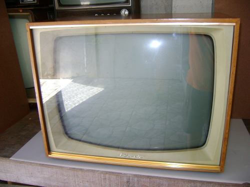 Televisor Antigo 23 Plg Primeiro Colorado No Brasil Anos 60
