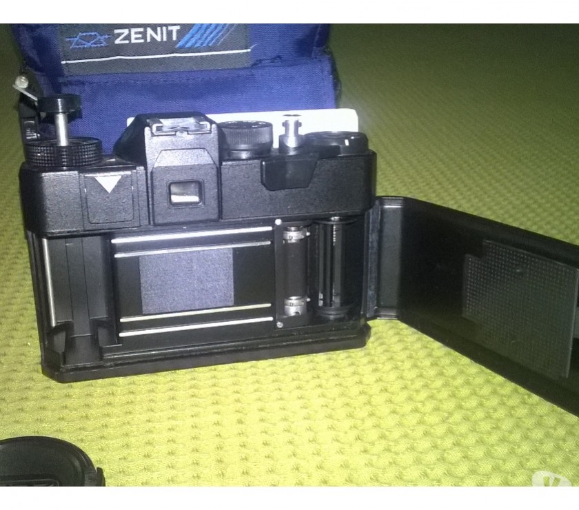 Câmera fotográfica Zenit 12 Pro c lente + Flash