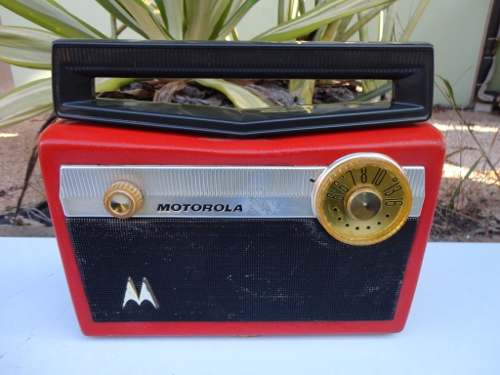 Rádio Antigo Motorola Valvulado Modelo: 5p32-am.