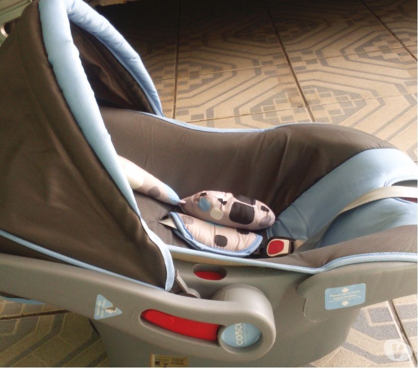 carrinho de bebe usado marca cosco 