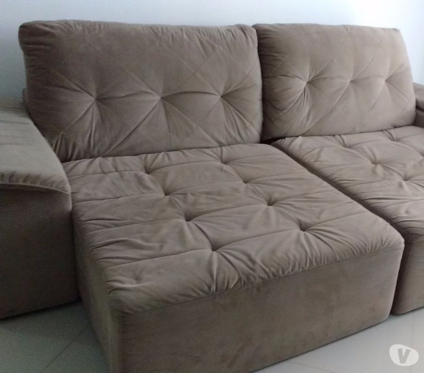 Lindo sofá 4 lugares modulado tecido Suede, assento