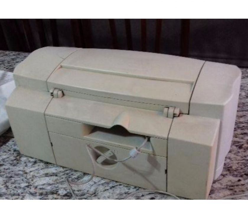 Impressora HP Deskjet 812C Jato de Tinta