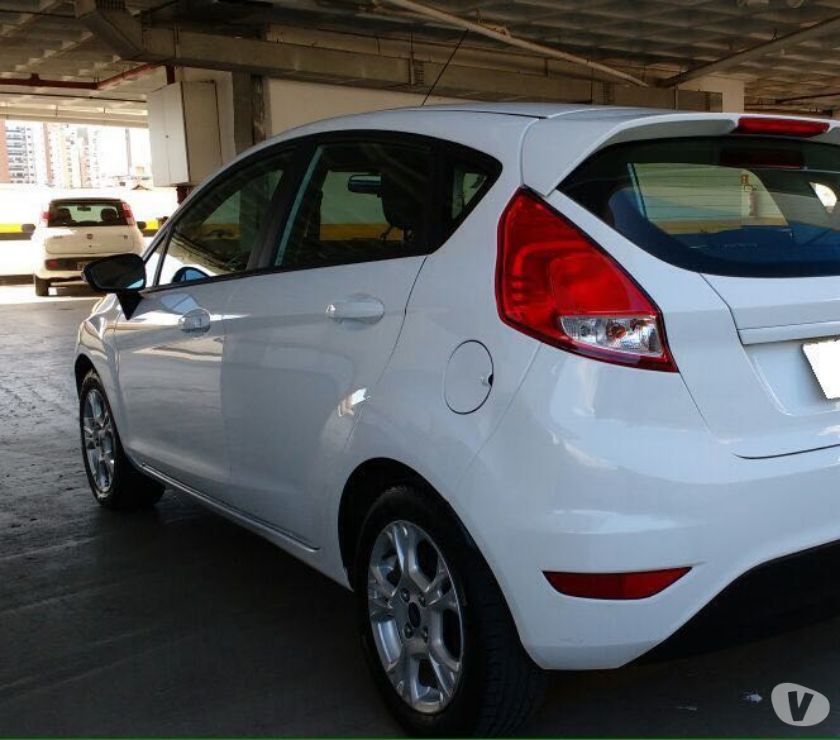 Ford Fiesta Hatch 1.5 S  Completo