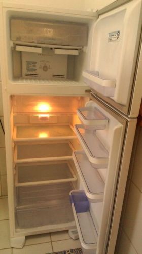 Refrigerador frostfree Df 36 a Electrolux