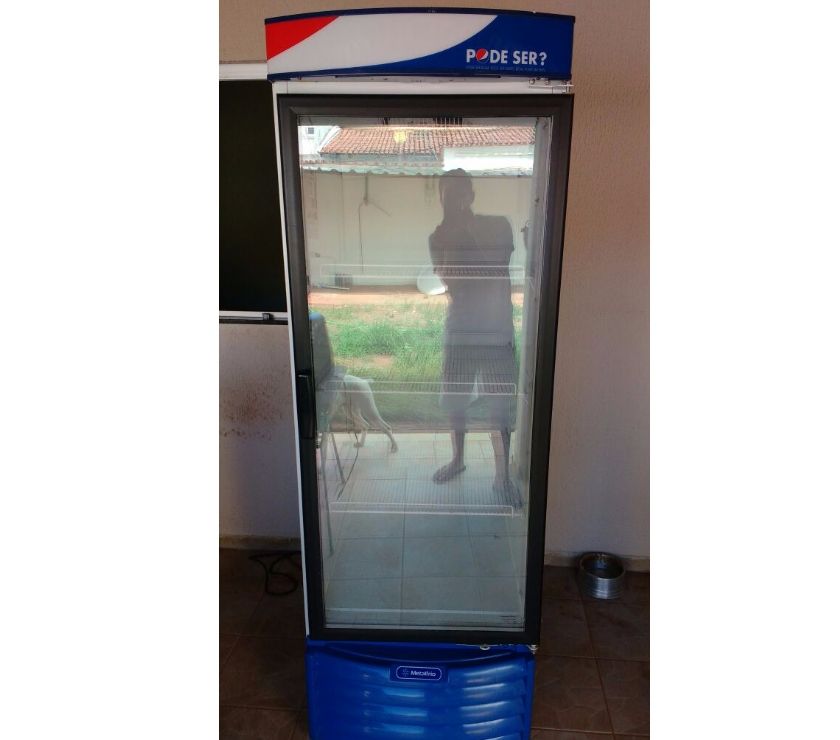 Refrigerador Pepsi Expositor(Led) 570L Semi Novo