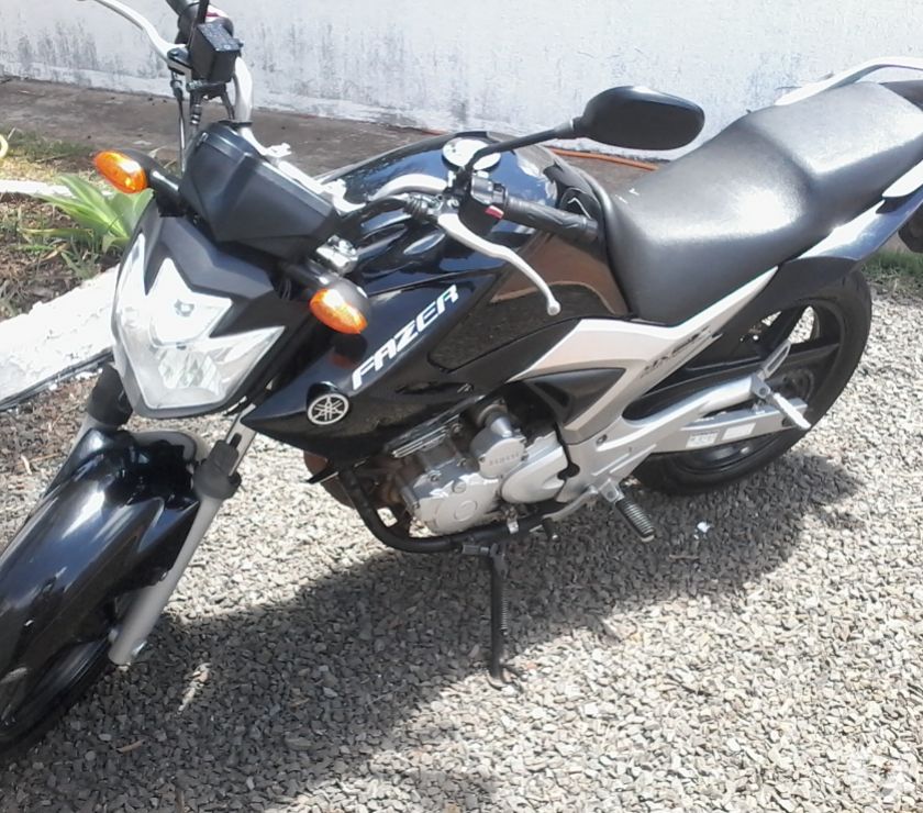 Moto Yamaha Fazer YS250