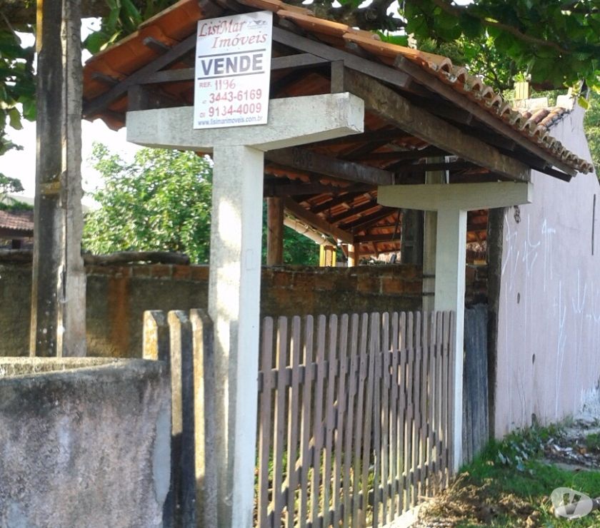 Casa de alvenaria no Balneário Itapema