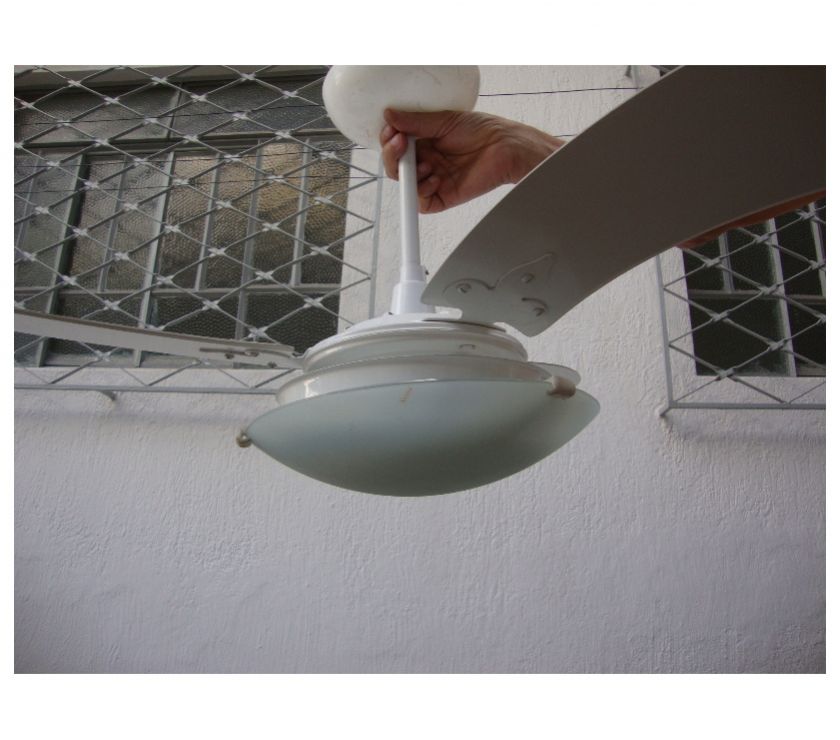 Ventilador de teto, para 02 lampada, 110 volts, com 3 pás,