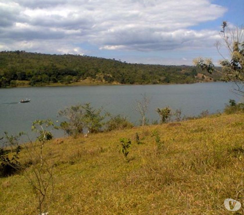 Chacaras lago Corumbá á 128 km de Goiânia parc 