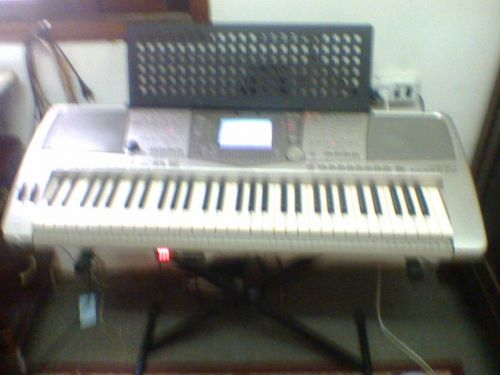 teclado Yamaha psr 