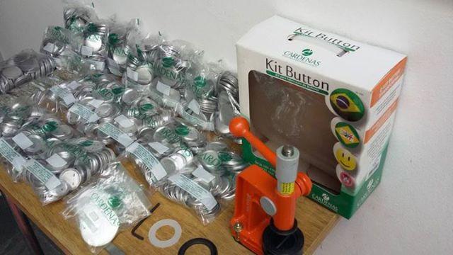 Kit P/ Fabricação De Bottons = Frete grátis