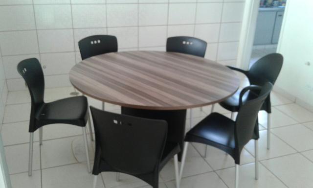 Mesa Reunião ou Jantar com 6 cadeiras