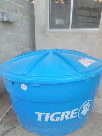 Caixa de água tigre mil litros nova