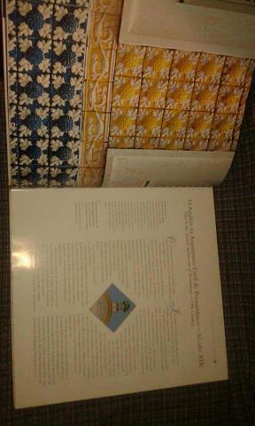 Livro sobre o azulejo na arquitetura civil de Pernambuco