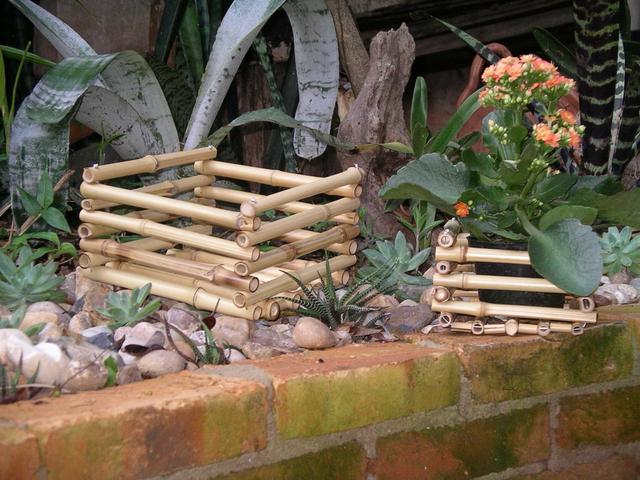 Cachepôs em bambu para vasos