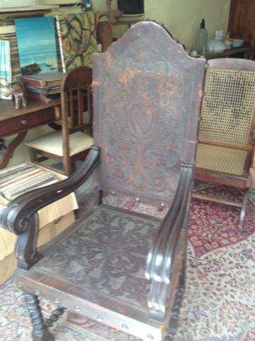 Cadeira colonial portuguesa manuelino