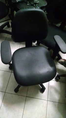 Cadeira de escritório - HyperBuy