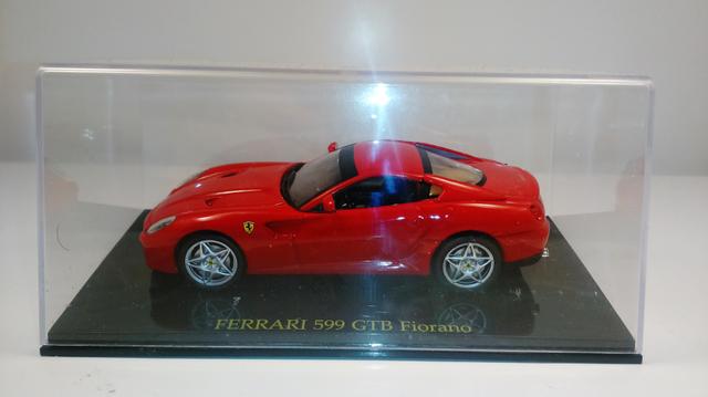 Miniatura Ferrari 599 Gtb 1/43 Panini