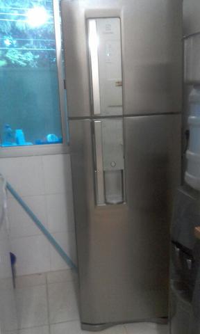Refrigerador Electrolux linha inox