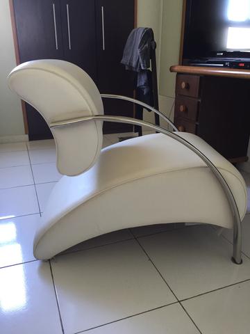 Cadeira branca
