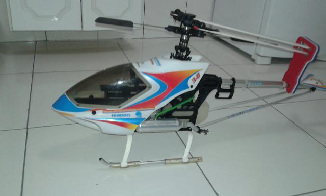 Helicóptero (hirobo 3d combustao)