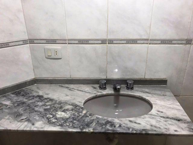 Pia completa em mármore para banheiro