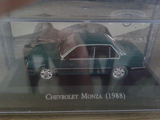 Coleção Carros Inesqueciveis Chevrolet Monza