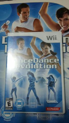 Jogo e Tapete Dance Dance Revolution Wii
