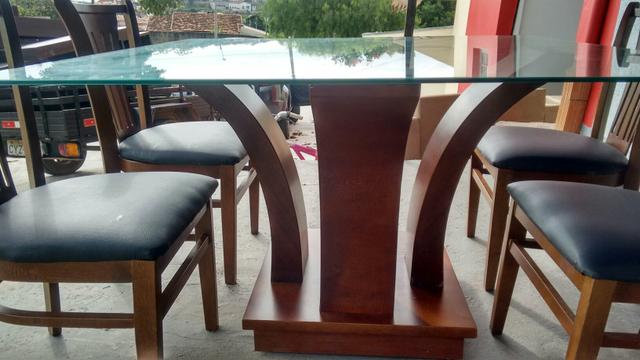 Mesa c/ 4 cadeiras com vidro temperado
