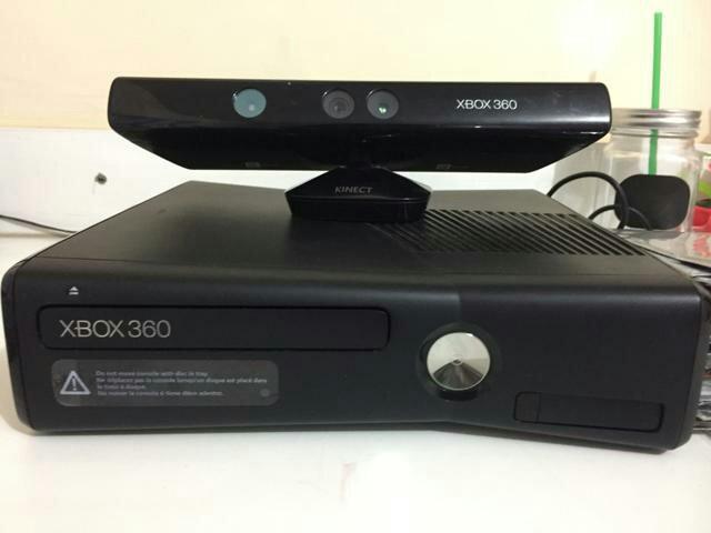Xbox GB Kinect