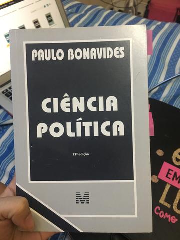 Livro de ciência política Paulo Bonavides