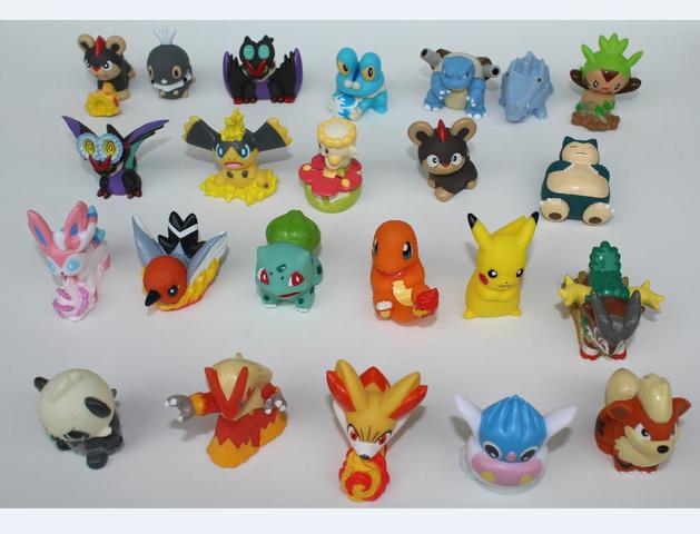 Miniaturas Pokemon kit com 24