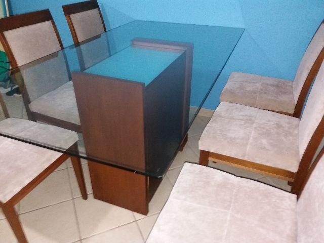 Mesa de Jantar com 6 Cadeiras: Madeira-Vidro-Espelho