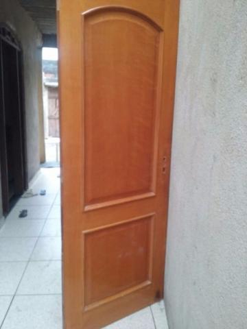 Porta macica (madeira de lei)