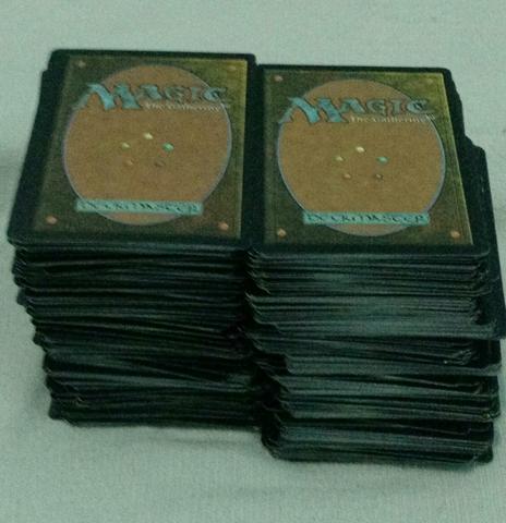 Coleção de 400 cartas de Magic the Gathering (MTG)