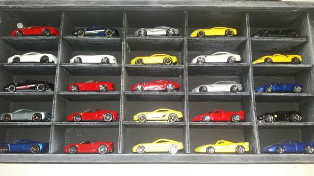 Vendo Miniaturas Ferrari 1/64