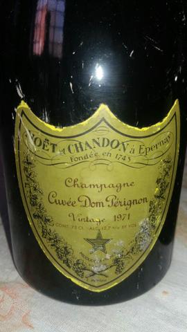 Champagne Dom Perignon 