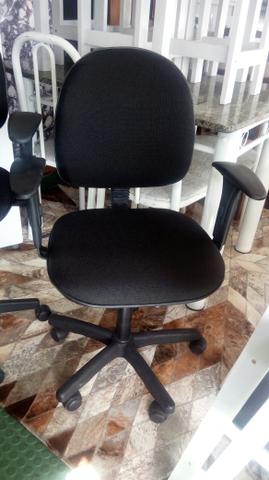 Cadeiras giratorias semi nova apartir de 80 reais