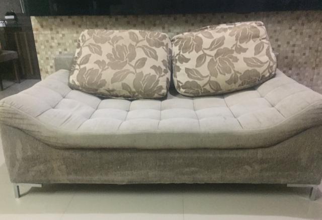 Lindo sofá (dois lugares)