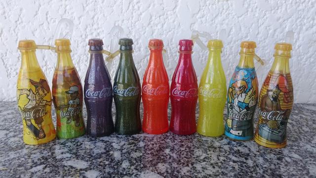 Coleção de garrafinhas da Coca Cola
