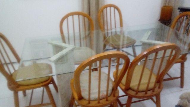 Conj de mesa com tampo de vidro temperado cadeiras