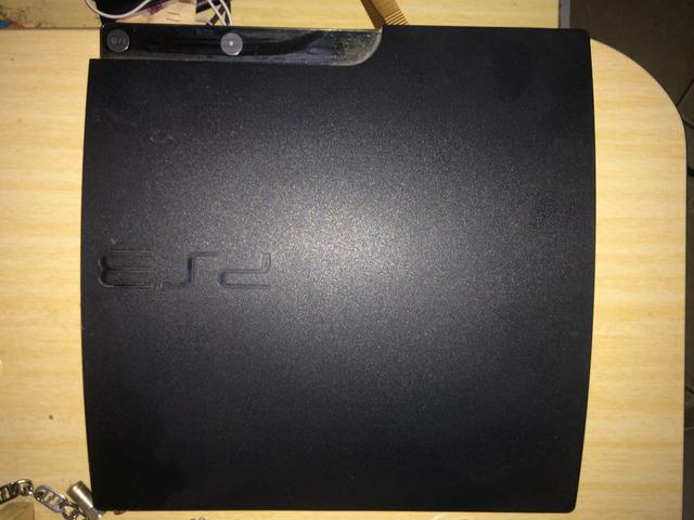 Playstation 3 Completo + 8 Jogos + Controle